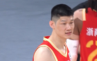 广厦队斩获百万奖金喜讯传来，胡金秋与布朗等主力球员喜笑颜开，全队上下欢庆胜利，赛事奖金创历史新高引发热议